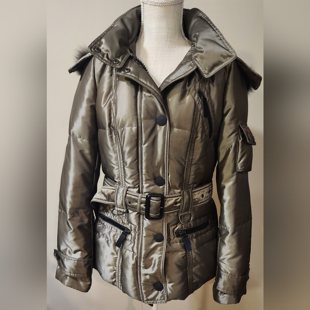 Women's Metallic Jacket with Fur Trim - Picture 5 of 16